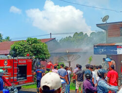 Rumah Semi Permanen di Padang Tarok Dilalap Si Jago Merah