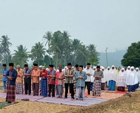 Warga Sungai Sariak Koto Tinggi Gelar Shalat Istisqa Top Satu