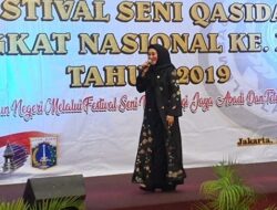 Lisda Hendrajoni Buka Festival Kasidah Tingkat Nasional