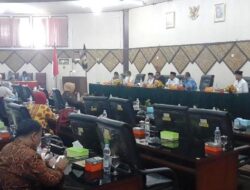 DPRD Tolak Kehadiran Sekda Beri Penjelasan Penas KTNA