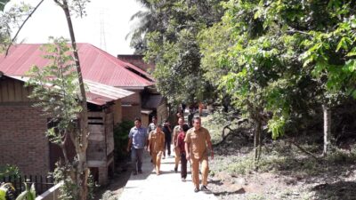 Tim Monitoring Nagari Padang Mantinggi Tinjau Realisasi Bangunan Fisik ADD