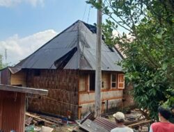 Satu Rumah Papan di Canduang Terbakar