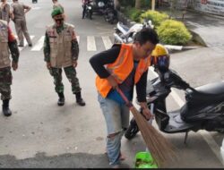 Warga Payakumbuh tak Bermasker Ditindak, Diganjar Sapu Pasar