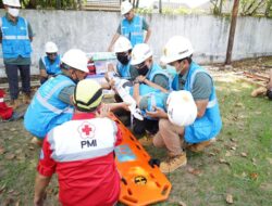 PLN Sumbar Simulasi Tanggap Darurat Dalam Rangka Bulan K3 Nasional 2021