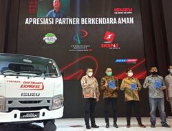 Isuzu Berikan Apresiasi Keselamatan Berkendara Kepada Para Mitra Bisnis 