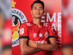 Dwi Andika Cakra Yudha Resmi Berseragam Semen Padang FC