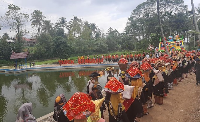 Tradisi Seni-Budaya Anak Nagari Cubadak Bergelora Dalam Festival Tabek ...