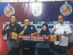 Bank Mandiri, PT Taspen dan Pertamina Sponsori Semen Padang FC