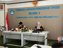 Bersaing dengan PTN, PTS Harus Terbuka Informasi Soal Dana Perkuliahan