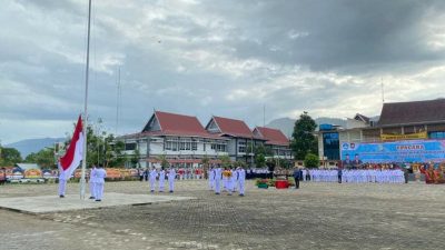 Peringati Hardiknas, Wali Kota Padang Hendri Septa Singgung Merdeka Belajar dan Merdeka Mengajar