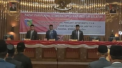 Wabup Hadiri Pelantikan PAW Anggota DPRD Pessel