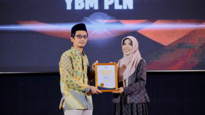 Tingkatkan Inovasi Penyaluran Zakat, YBM PLN Raih Empat Anugerah Indonesia Fundraising Awards 2023