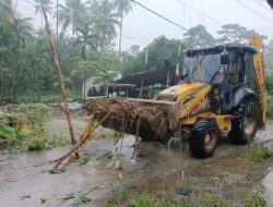 Bantu Penanganan Longsor Lubuk Peraku, Camat Luki Apresiasi Semen Padang