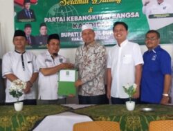 Maju Lagi di Pilkada Pasbar, Hamsuardi Mendaftar ke PKB