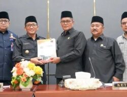 Rapat Paripurna Pendapat Akhir Fraksi, DPRD Padang Beri Sejumlah Rekomendasi LKPJ Walikota Padang Tahun 2023