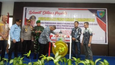 Bupati Rusma Yul Anwar Buka Musrenbang RPJPD 2025-2045