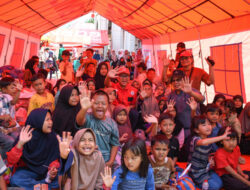 Dirut Semen Padang Kunjungi Lokasi Banjir Bandang