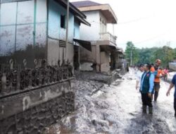 12 dari 21 Warga Tanah Datar yang Hanyut Ditemukan di Padang Pariaman