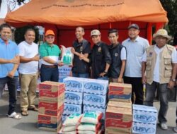 H. Almaisyar Serahkan Bantuan untuk Korban Banjir Lahar Dingin Marapi