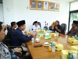 Terima Kunjungan BK DPRD Agam, Ketua BK DPRD Sumbar Tegaskan Pentingnya Sarana Prasarana Penunjang Kerja