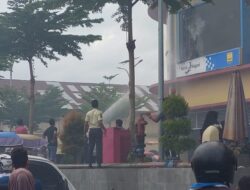 Api Menyala di  Videotron, Pasar Rakyat Pariaman Nyaris Terbakar