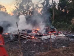 Kebakaran di Talang Andih Titih Padang Tarok, Rumah Kayu Hangus 