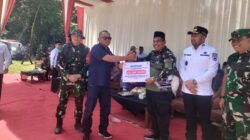 Dukung Program TMMD di Padang Pariaman, PT Semen Padang Serahkan 1 Unit Bedah RTLH dan 250 Sak Semen