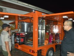 BPBD Kota Padang Terima Bantuan Mobil Dapur Umum dari BNPB