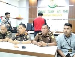 Kejari Agam Tahan Tersangka Dugaan Korupsi Pembangunan Gedung Perpustakaan