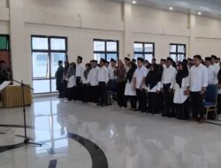 Plh Ketua KPU Padang Panjang Lantik Ketua KPPS PSU DPD