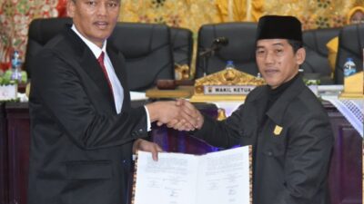 Seluruh Fraksi DPRD Kota Pariaman Setujui Ranperda Pertanggungjawaban Pelaksanaan APBD 2023