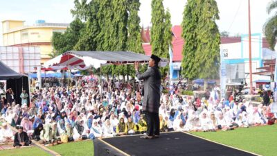 Pemko Pariaman Adakan Tabligh Akbar