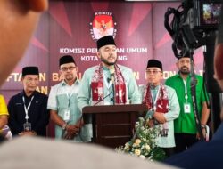 Didukung 9 Partai, Fadly Amran-Maigus Nasir Resmi Daftar ke KPU Padang