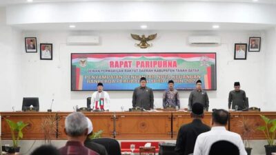 Pemkab dan DPRD Tanah Datar Setujui APBD Perubahan 