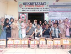 Berperan Aktif Cegah Stunting, PT Semen Padang Salurkan PMT untuk 14 Posyandu