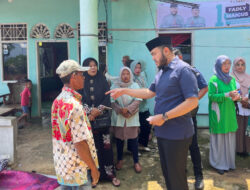 Tinjau Korban Terdampak Longsor di Batang Arau, Fadly Amran Tegaskan Komitmen Lewat Program “Padang Sigap”