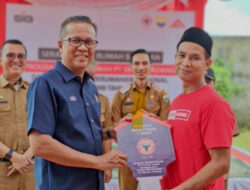 Program Bedah Rumah: PT Semen Padang Serahkan Bantuan di Provinsi Jambi