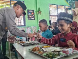 Polda Riau Dukung Kesehatan Siswa Lewat Makan Siang Bergizi