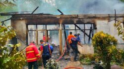 Rumah Guru SDN di Sijunjung Terbakar