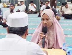 Sah, Mualaf Azura Natasya Bersyahadat di Masjid Agung An Nur Pekanbaru